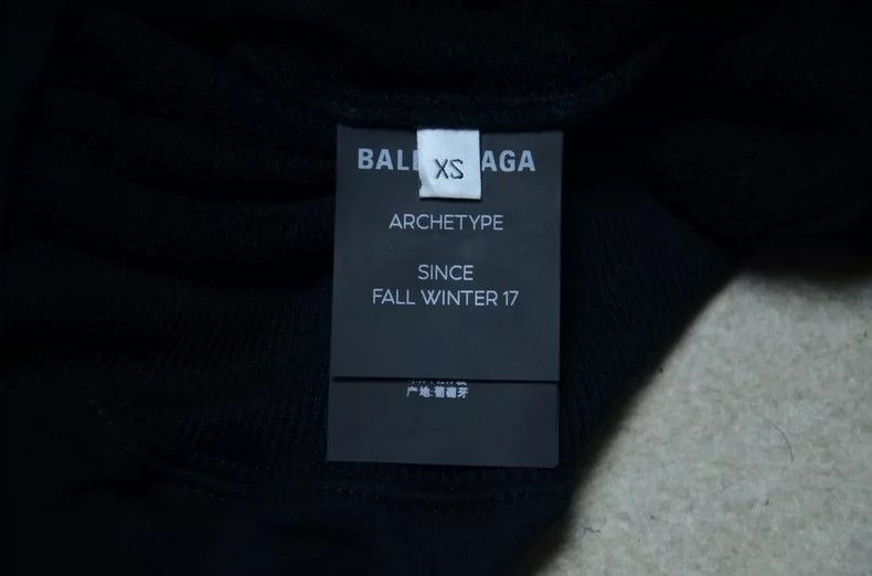 Balenciaga balenciaga black oversized logo hoodie Size US XS / EU 42 / 0 - 8 Thumbnail
