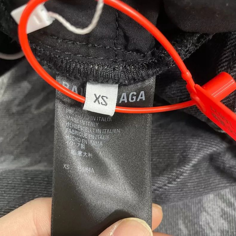Balenciaga balenciaga gray printed denim pants Size US 26 / EU 42 - 7 Thumbnail