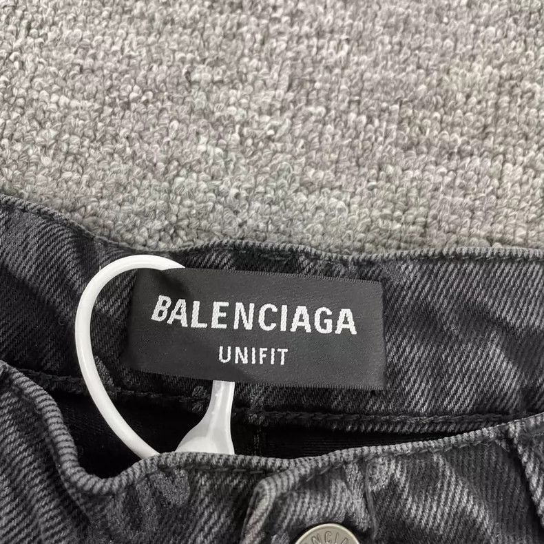Balenciaga balenciaga gray printed denim pants Size US 26 / EU 42 - 4 Thumbnail