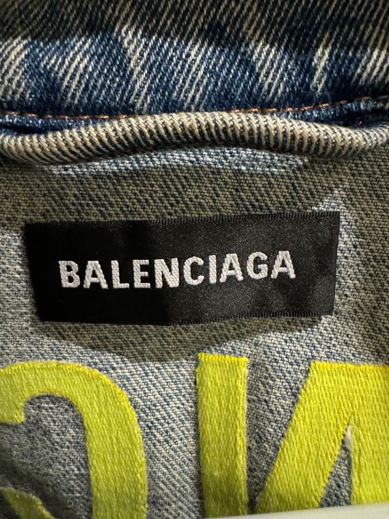 Balenciaga balenciaga yellow embroidered denim jacket unisex Size US L / EU 52-54 / 3 - 3 Thumbnail