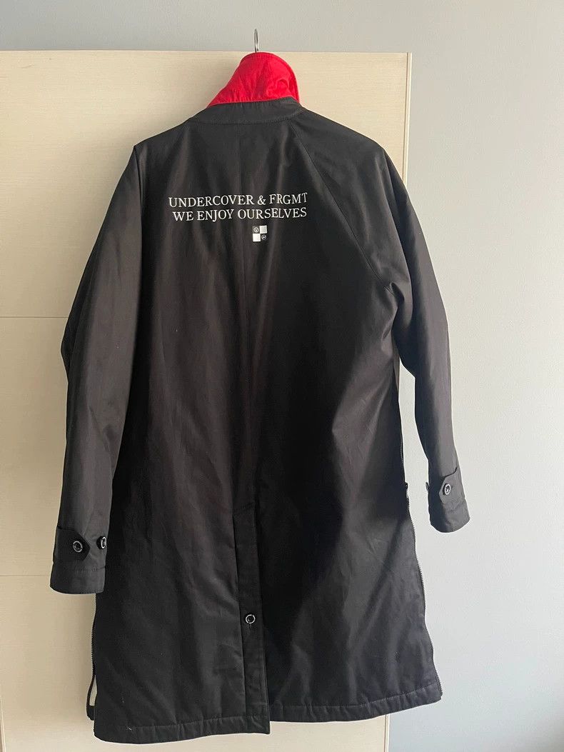 Undercover stylish long black outerwear with collar Size US L / EU 52-54 / 3 - 7 Thumbnail