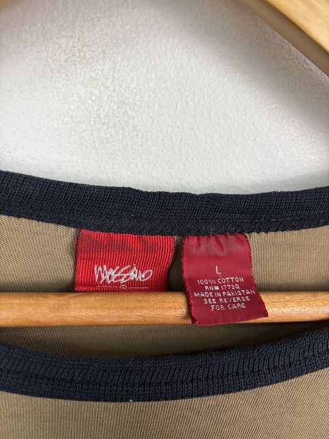 Mossimo × Vintage Vintage 90's Mossimo Two Tone Blank T-Shirt Size L Size US L / EU 52-54 / 3 - 2 Thumbnail