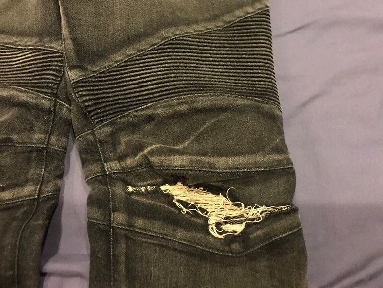Balmain balmain distressed denim pants size 34 Size US 34 / EU 50 - 3 Thumbnail