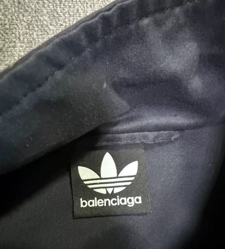 Balenciaga balenciaga x adidas lightweight black jacket Size US M / EU 48-50 / 2 - 3 Thumbnail