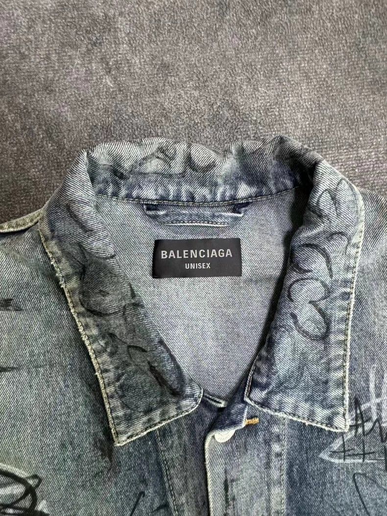 Balenciaga balenciaga blue graffiti denim jacket Size US M / EU 48-50 / 2 - 3 Thumbnail