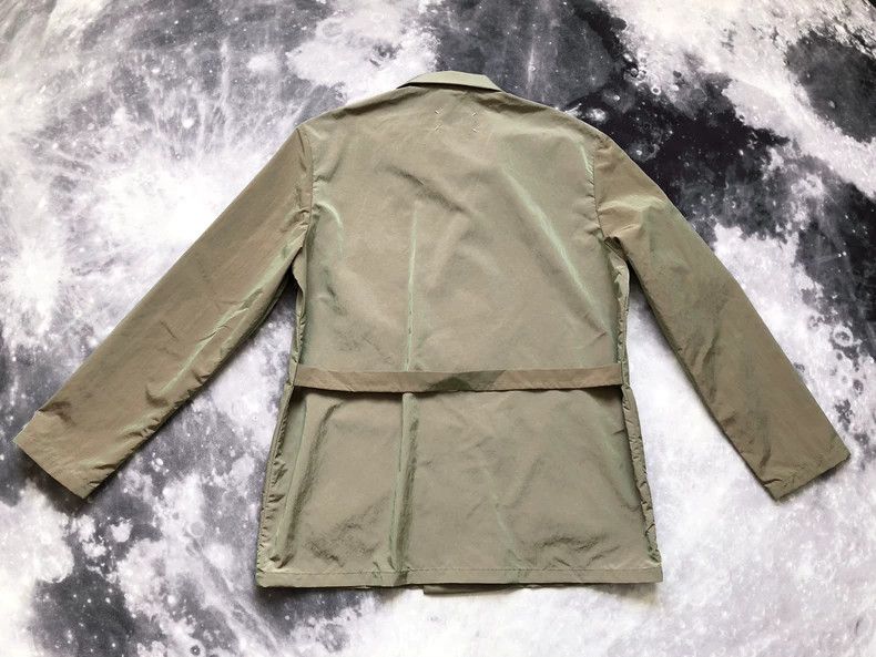 Maison Margiela pearlescent double-breasted blazer by maison margiela Size US M / EU 48-50 / 2 - 6 Thumbnail