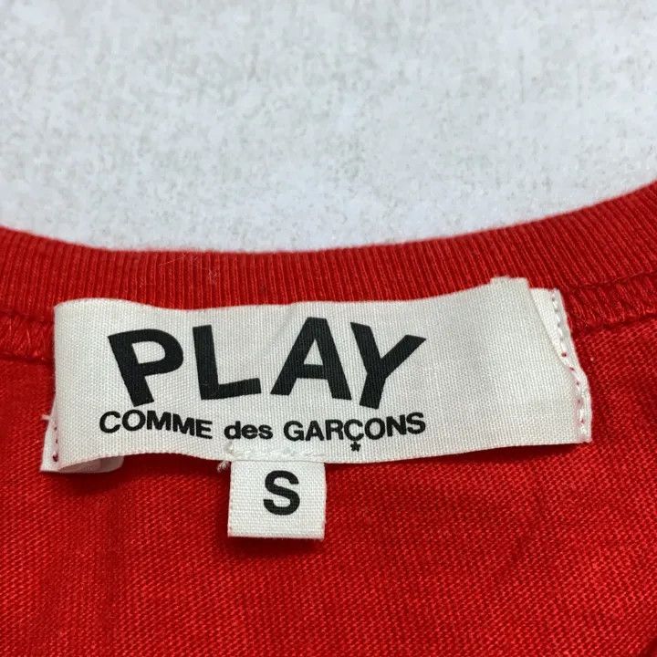 Comme des Garcons Comme des Garçons Play Red Heart Embroidered T-Shirt 0079 Size S / US 4 / IT 40 - 4 Thumbnail
