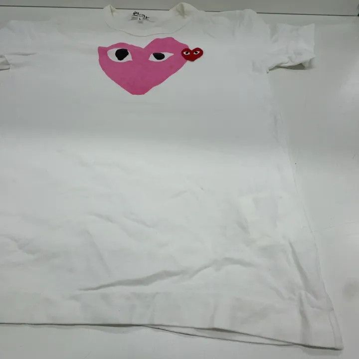 Comme des Garcons Comme des Garçons Play Pink Heart T-Shirt for Women 0079 Size L / US 10 / IT 46 - 10 Thumbnail