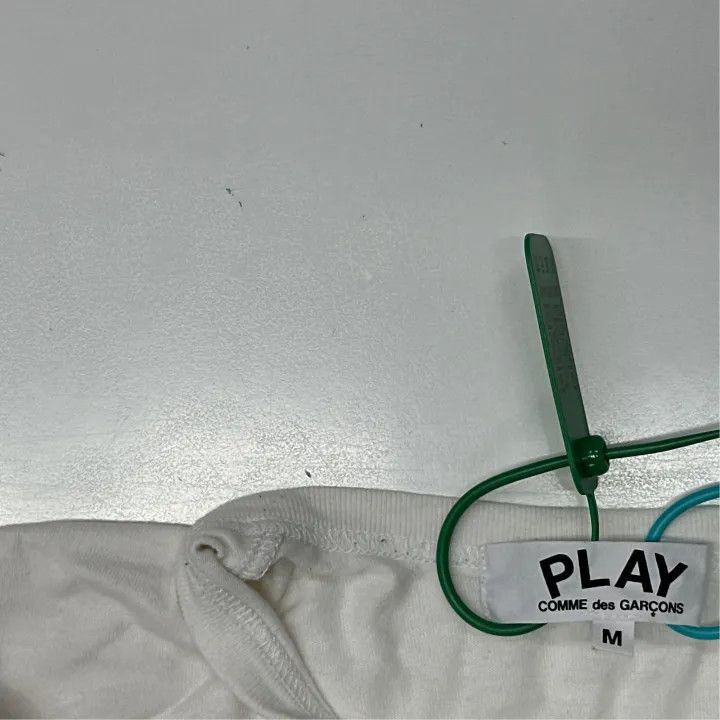 Comme des Garcons Comme des Garçons Play Red Heart Tee 0079 Size M / US 6-8 / IT 42-44 - 2 Thumbnail