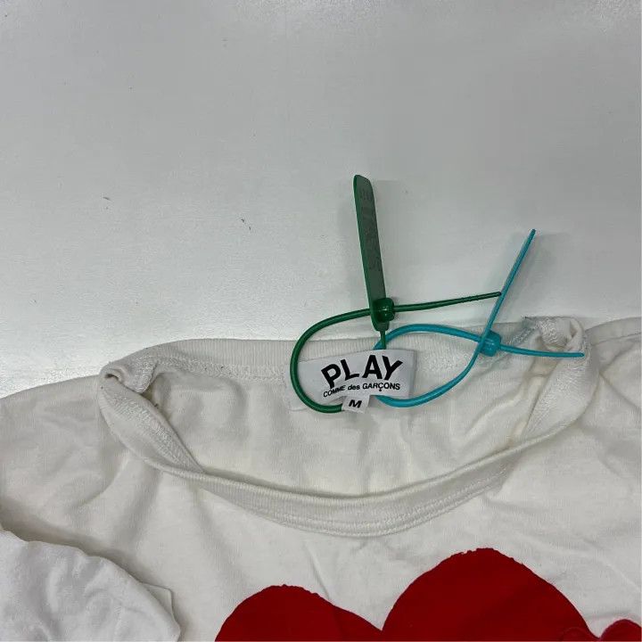 Comme des Garcons Comme des Garçons Play Red Heart Tee 0079 Size M / US 6-8 / IT 42-44 - 4 Thumbnail