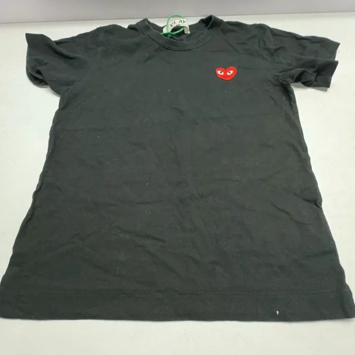 Comme des Garcons Comme des Garçons Play Black T-Shirt with Heart 0079 Size M / US 6-8 / IT 42-44 - 9 Thumbnail