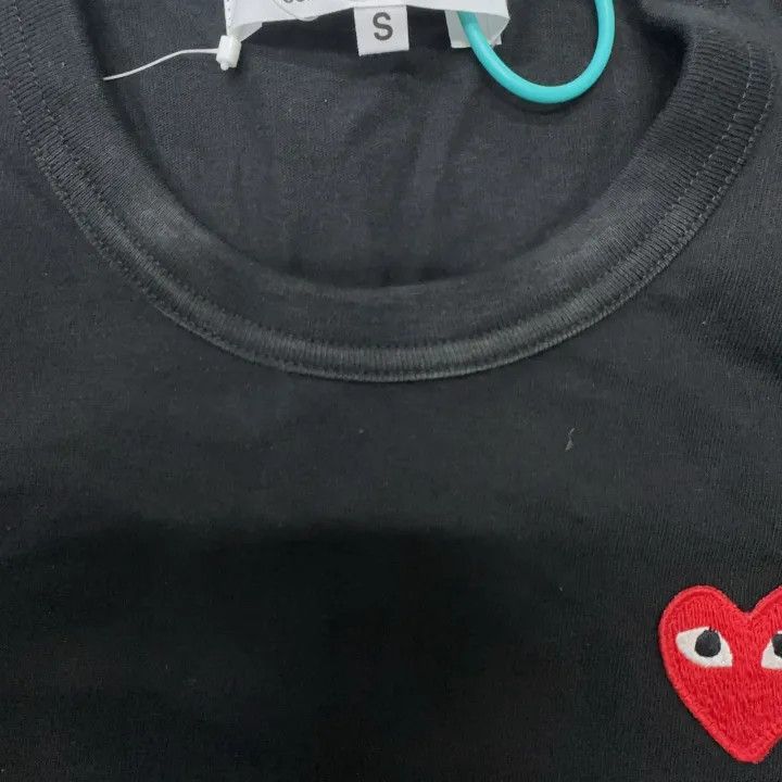 Comme des Garcons Comme Des Garçons Play Black Heart T-Shirt 0079 Size S / US 4 / IT 40 - 4 Thumbnail