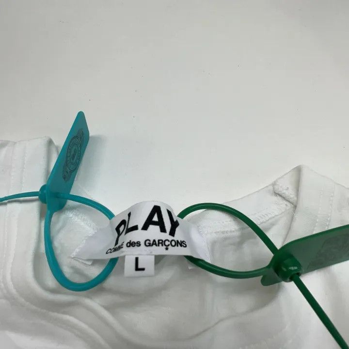 Comme des Garcons Comme des Garcons Play Black Heart Short Sleeve T-shirt 0079 Size L / US 10 / IT 46 - 2 Thumbnail
