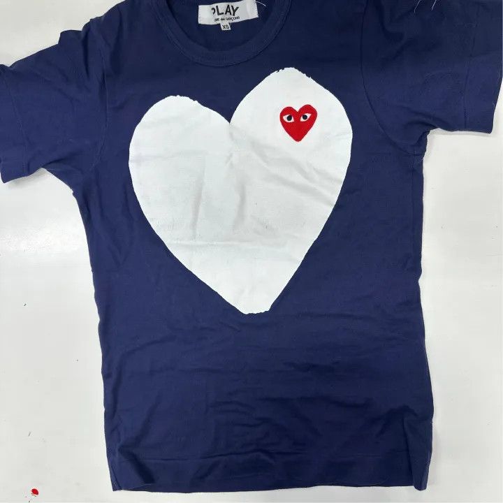 Comme des Garcons Comme des Garcons Play Heart Short Sleeve T-Shirt 0079 Size XS / US 0-2 / IT 36-38 - 6 Thumbnail