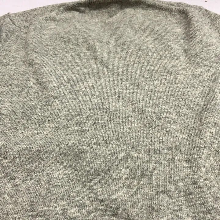 Comme des Garcons Comme des Garçons Play Gray V-Neck Sweater 0079 Size S / US 4 / IT 40 - 6 Thumbnail