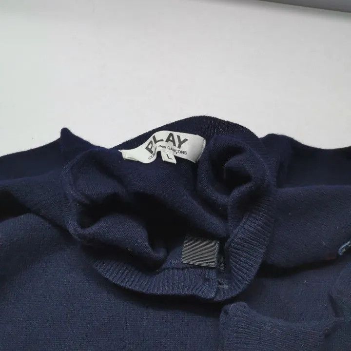 Comme des Garcons CDG Play Navy Knitted Cardigan with Heart Design 0079 Size L / US 10 / IT 46 - 10 Thumbnail