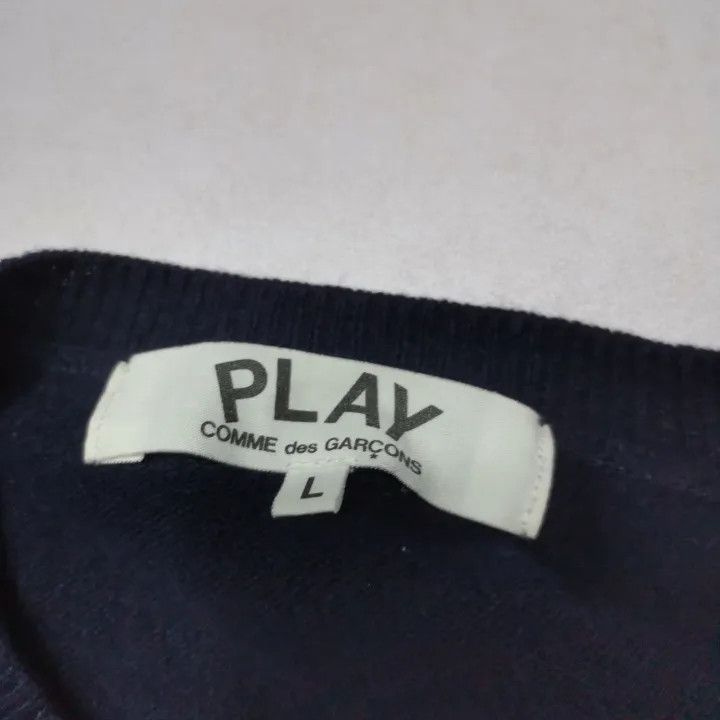 Comme des Garcons CDG Play Navy Knitted Cardigan with Heart Design 0079 Size L / US 10 / IT 46 - 4 Thumbnail