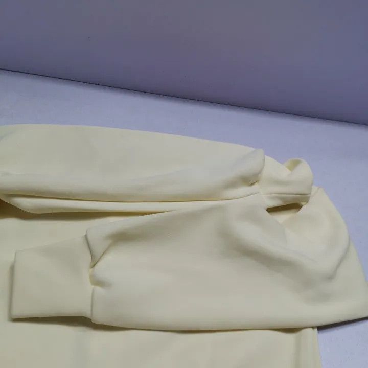 Comme des Garcons Comme des Garçons Play Ivory Hooded Zip Sweatshirt 0079 Size S / US 4 / IT 40 - 13 Thumbnail