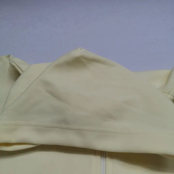 Comme des Garcons Comme des Garçons Play Ivory Hooded Zip Sweatshirt 0079 Size S / US 4 / IT 40 - 9 Thumbnail