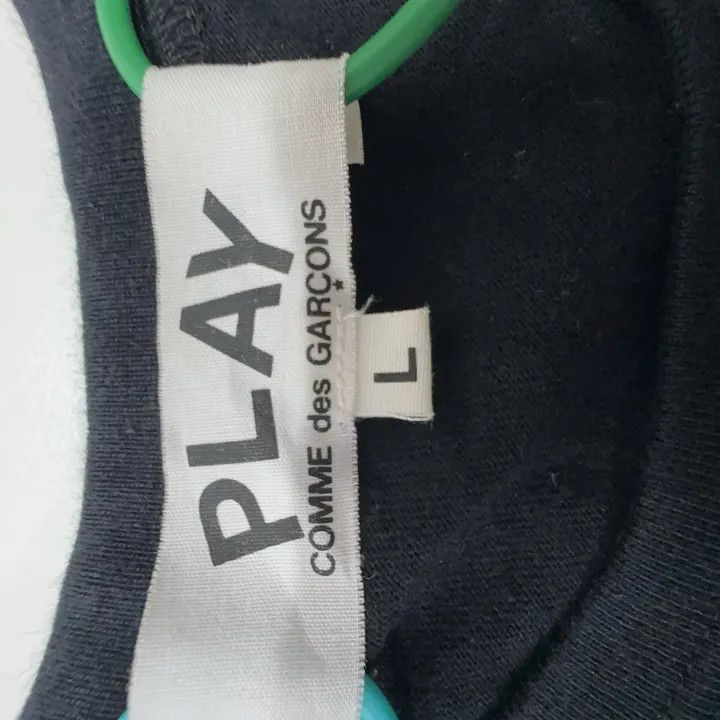 Comme des Garcons Comme des Garçons Play Black T-Shirt with Heart 0079 Size L / US 10 / IT 46 - 2 Thumbnail