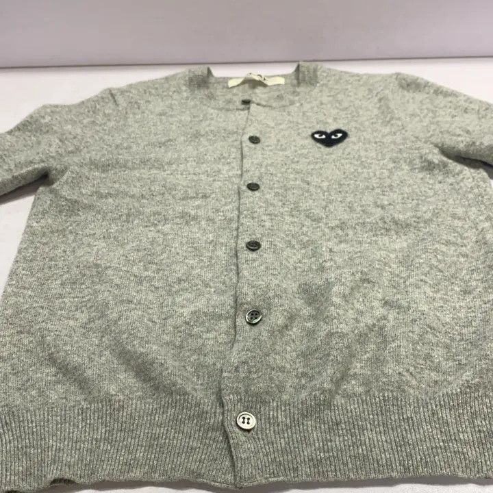 Comme des Garcons CDG Play Gray Knit Cardigan for Women 0079 Size L / US 10 / IT 46 - 11 Thumbnail