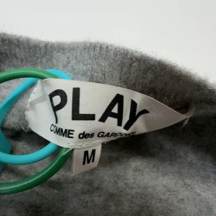 Comme des Garcons Comme des Garçons Play Gray Knitted Cardigan 0079 Size M / US 6-8 / IT 42-44 - 3 Thumbnail