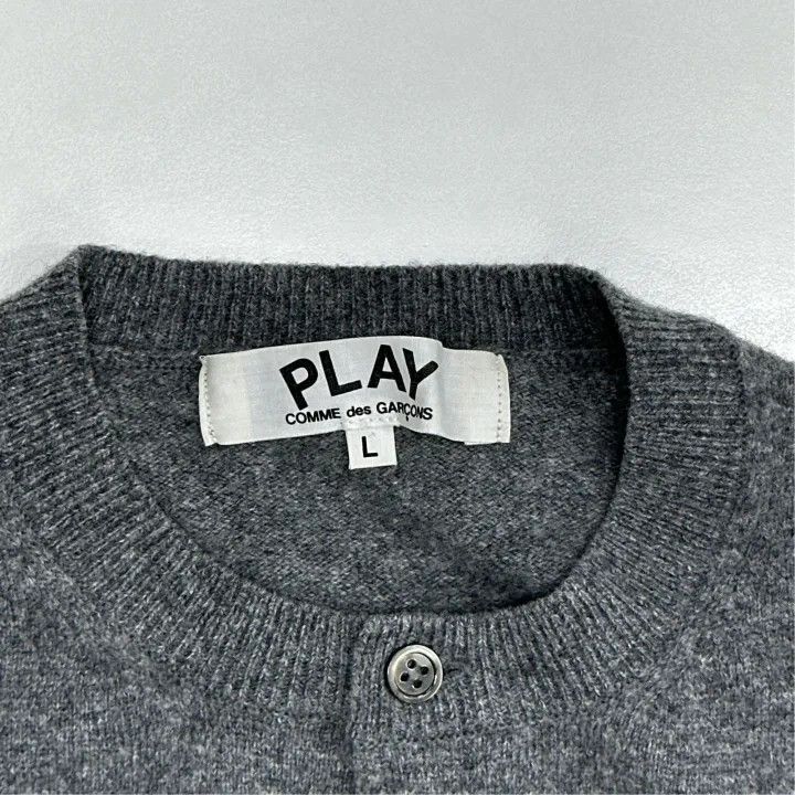 Comme des Garcons Comme des Garcons Play Gray Long Sleeve Cardigan 0079 Size L / US 10 / IT 46 - 2 Thumbnail