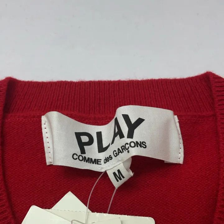 Comme des Garcons Comme des Garçons Play Red Heart V-Neck Sweater 0079 Size M / US 6-8 / IT 42-44 - 4 Thumbnail