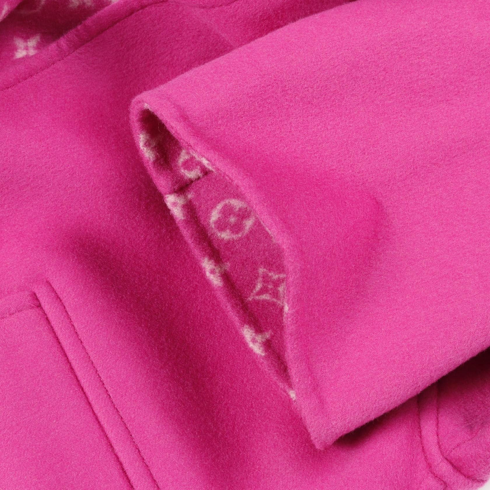 Louis Vuitton Louis Vuitton Louis Vuitton RW182W QWE FFCO01 Wool Silk Outerwear Others Outerwear RW182W QWE FFCO01 Size ONE SIZE - 8 Thumbnail