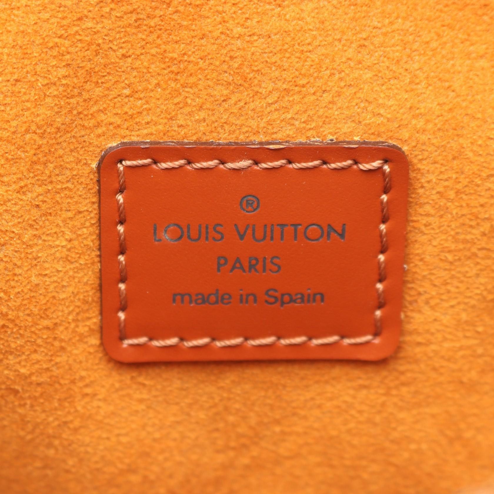 Louis Vuitton Louis Vuitton Louis Vuitton Voltaire Epi Shoulder Bag Leather Shoulder Bag M52433 Size ONE SIZE - 4 Thumbnail
