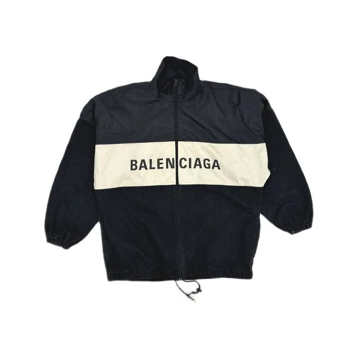 Balenciaga Balenciaga FW21 Large Logo Printed Jacket 0079 Size XS / US 0-2 / IT 36-38 - 2 Thumbnail