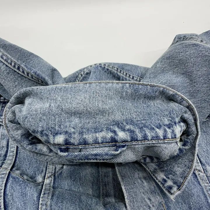 Balenciaga Balenciaga Denim Jacket with Wash Effect 0079 Size XS / US 0-2 / IT 36-38 - 6 Thumbnail