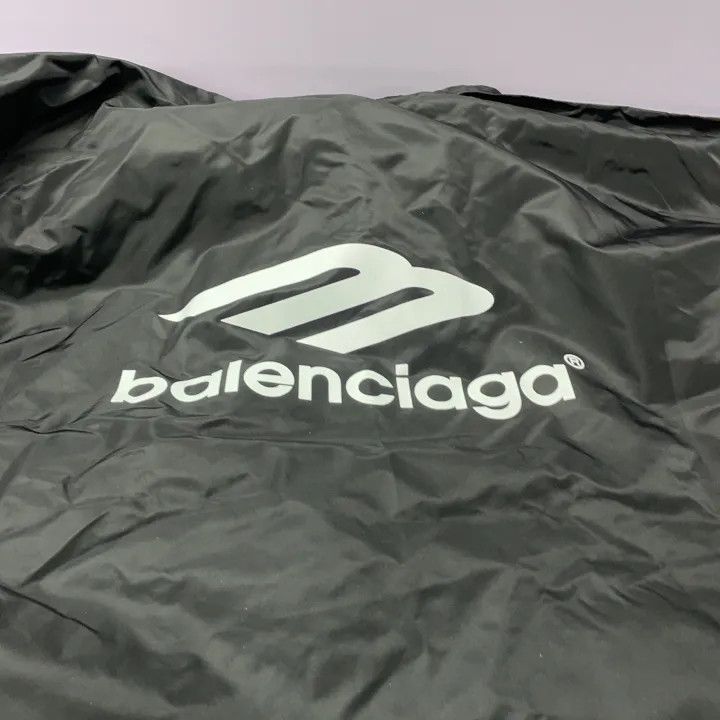 Balenciaga Balenciaga SS22 Logo Print Zip Jacket for Women 0079 Size L / US 10 / IT 46 - 8 Thumbnail