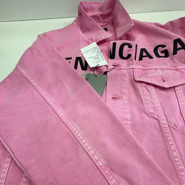 Balenciaga Balenciaga Valentine's Day Pink Denim Jacket 0079 Size XS / US 0-2 / IT 36-38 - 10 Thumbnail