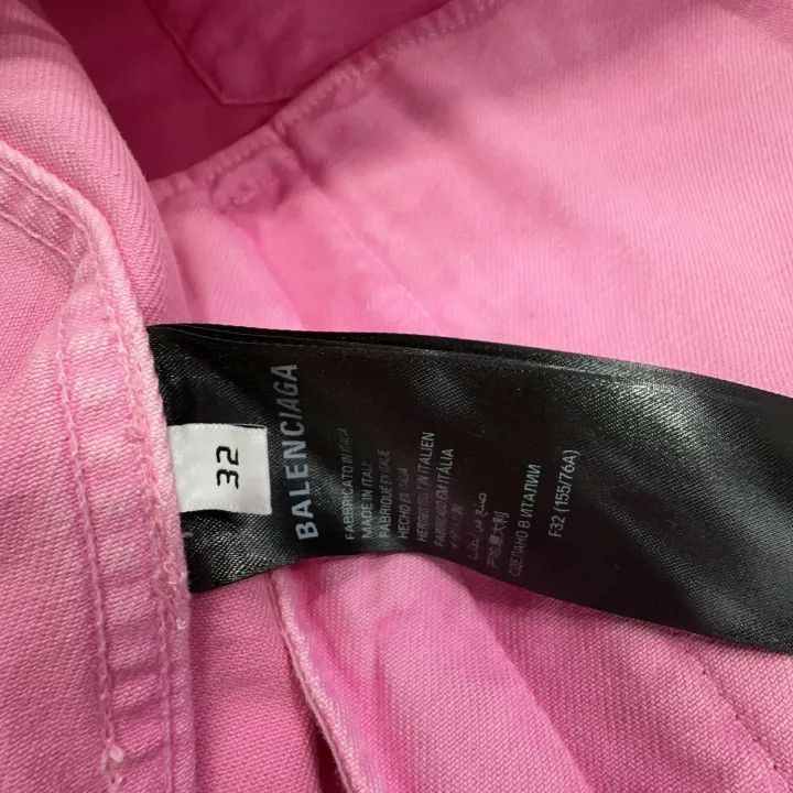 Balenciaga Balenciaga Valentine's Day Pink Denim Jacket 0079 Size XS / US 0-2 / IT 36-38 - 6 Thumbnail