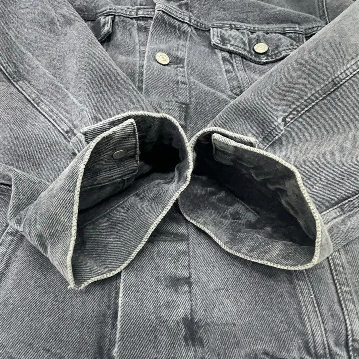 Balenciaga Balenciaga FW21 Heart Pattern Denim Jacket 0079 Size S / US 4 / IT 40 - 11 Thumbnail