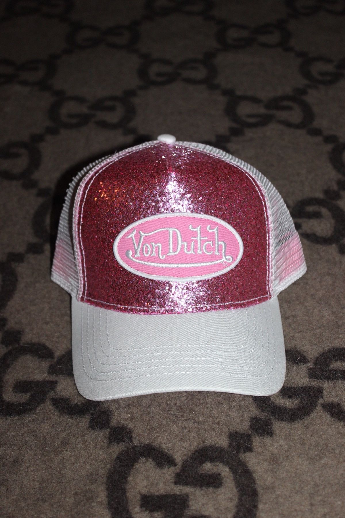 Von Dutch Von Dutch Pink Glitter Trucker Hat | Grailed display picture 3