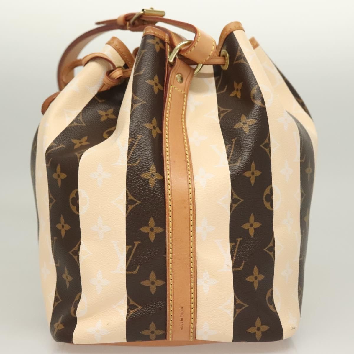 Louis Vuitton Louis Vuitton Petit Noé shoulder Size ONE SIZE - 3 Thumbnail