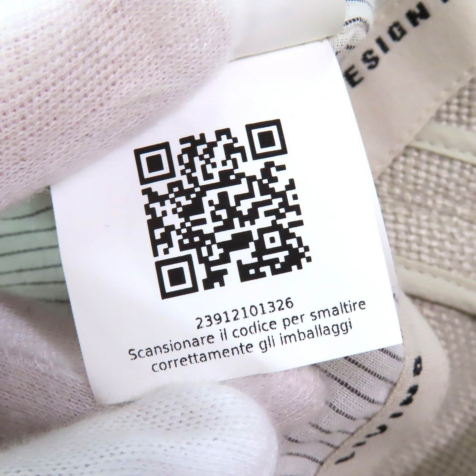 Max Mara MaxMara S MaxMara DESIGN FOR EASY LIVING Linen Coat Others Outerwear DUTY FREE for USA Size ONE SIZE - 12 Thumbnail