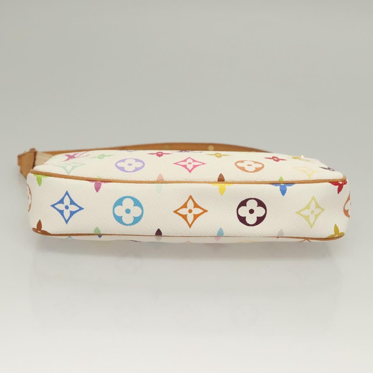Louis Vuitton Louis Vuitton Pochette Accessoire clutch Size ONE SIZE - 20 Thumbnail