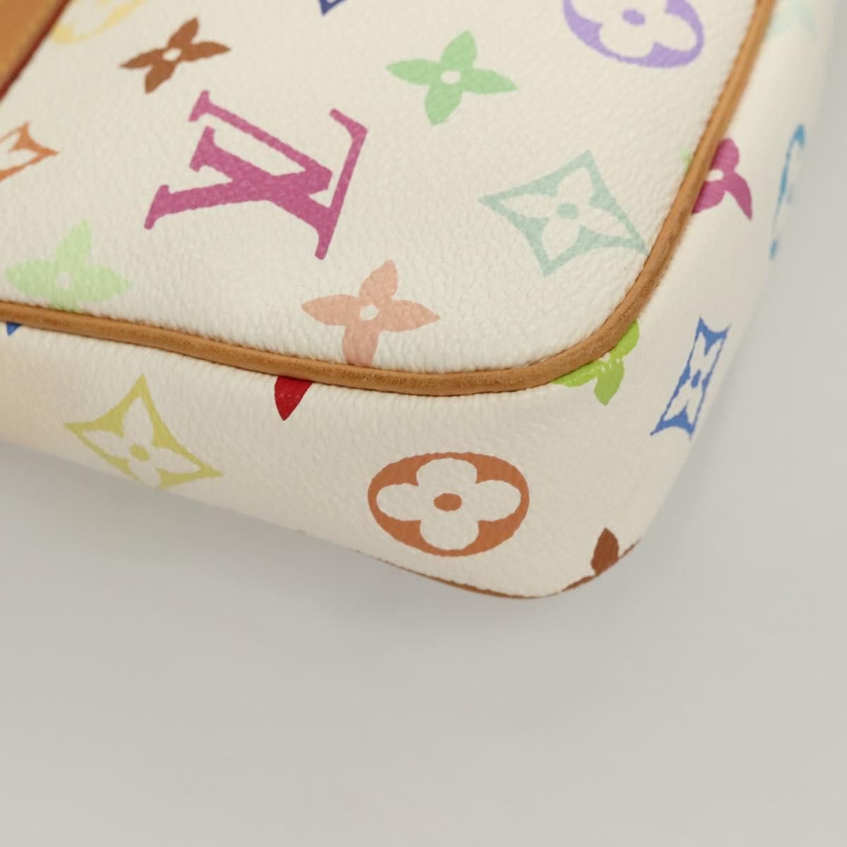 Louis Vuitton Louis Vuitton Pochette Accessoire clutch Size ONE SIZE - 6 Thumbnail