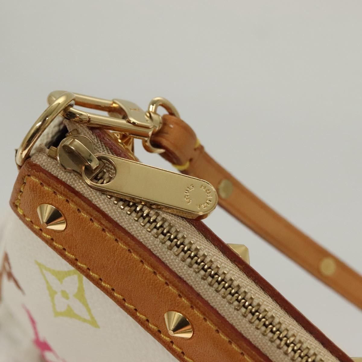 Louis Vuitton Louis Vuitton Pochette Accessoire clutch Size ONE SIZE - 10 Thumbnail