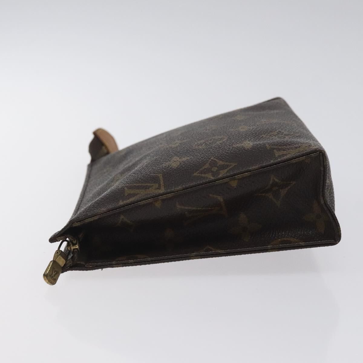 Louis Vuitton Louis Vuitton Trousse de Toilette clutch Size ONE SIZE - 4 Thumbnail