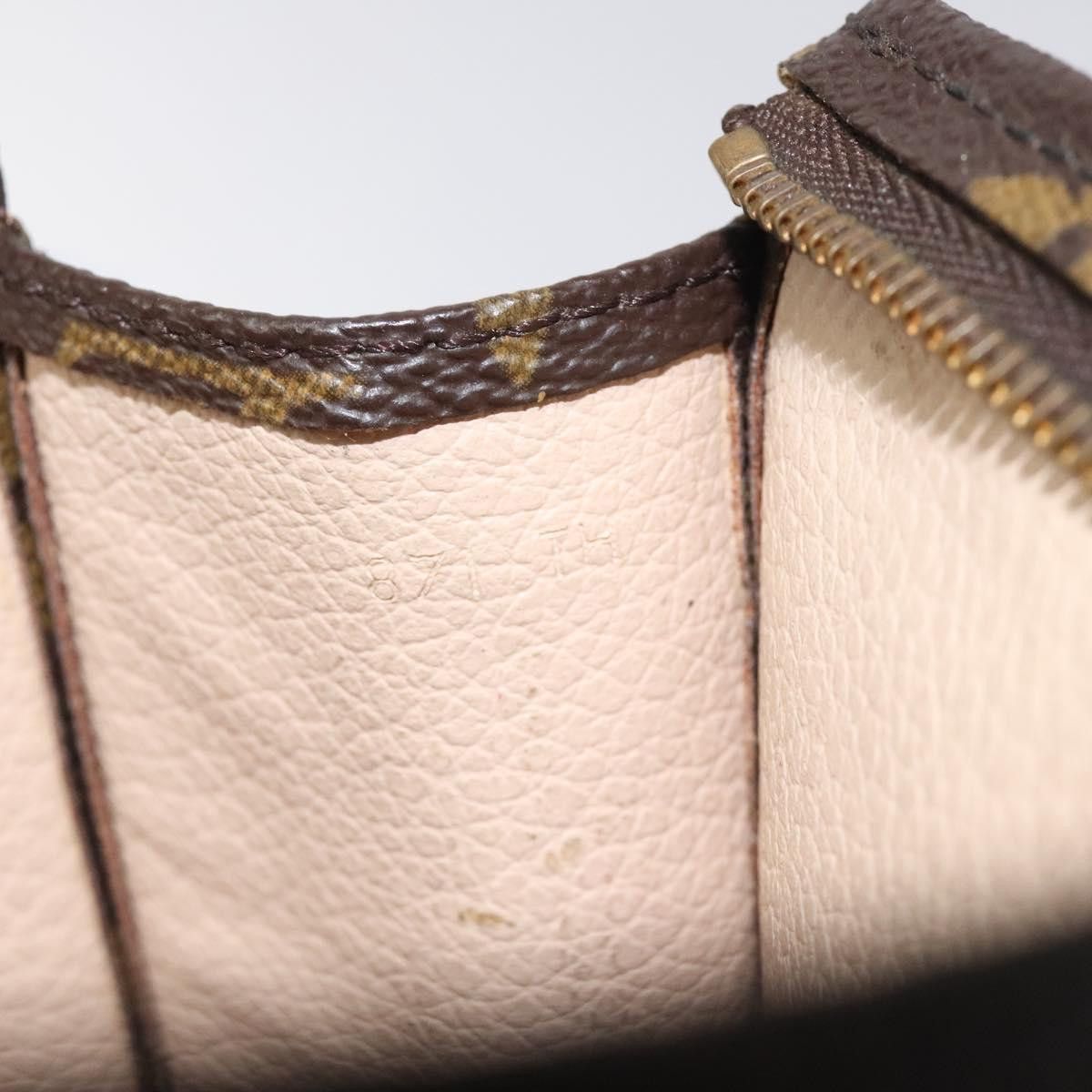 Louis Vuitton Louis Vuitton Trousse de Toilette clutch Size ONE SIZE - 16 Thumbnail