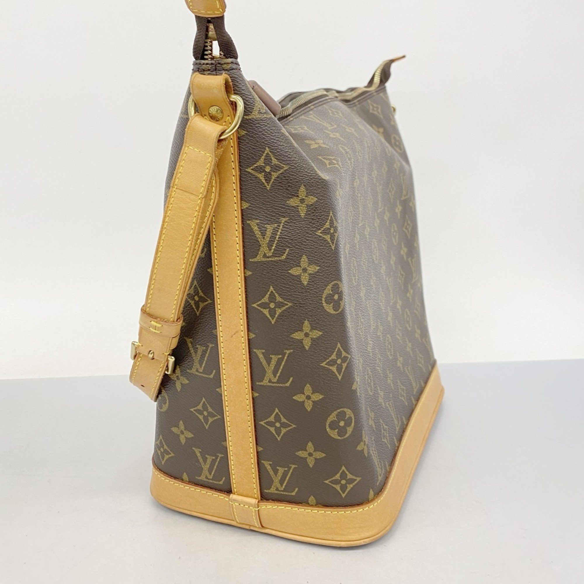 Louis Vuitton Louis Vuitton Amfar shoulder Size ONE SIZE - 3 Thumbnail