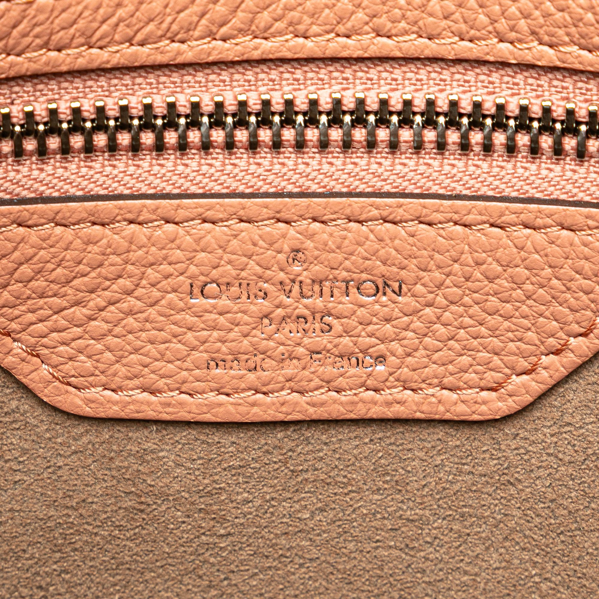 Louis Vuitton Louis Vuitton Monogram Mahina Selene PM Size ONE SIZE - 5 Thumbnail