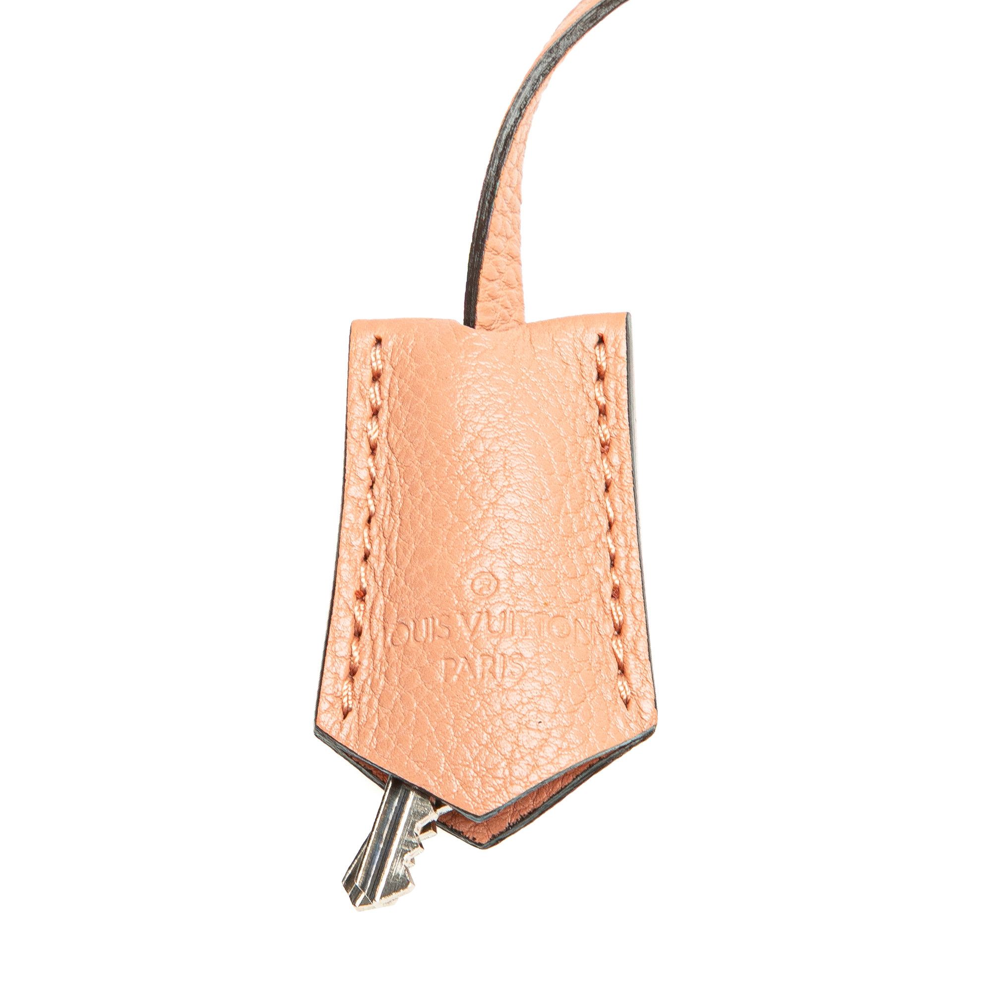 Louis Vuitton Louis Vuitton Monogram Mahina Selene PM Size ONE SIZE - 8 Thumbnail