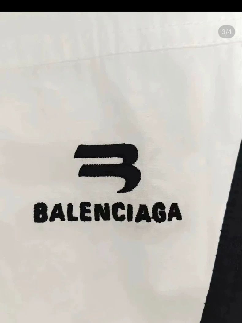 Balenciaga balenciaga red and white sporty jacket Size US S / EU 44-46 / 1 - 3 Thumbnail