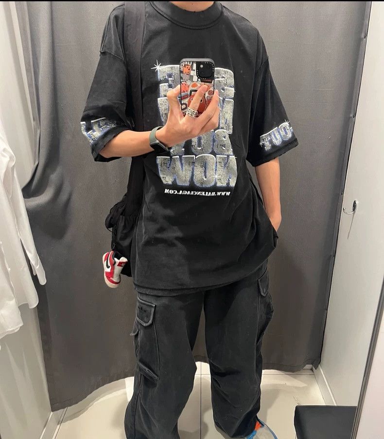 Balenciaga Balenciaga Black Distressed Short Sleeve Tee Size US S / EU 44-46 / 1 - 2 Thumbnail
