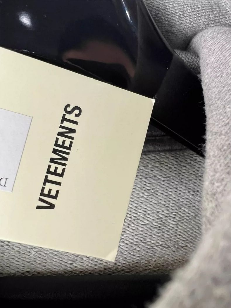 Vetements vetements classic gray hoodie with logo Size US M / EU 48-50 / 2 - 4 Thumbnail